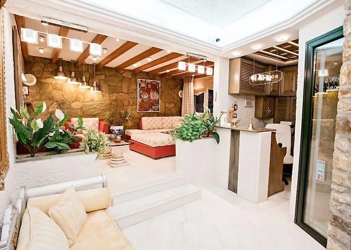 Thymis Скиатос