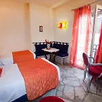 Lägenhetshotell Thymis 3*