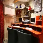 Lägenhetshotell Thymis 3*