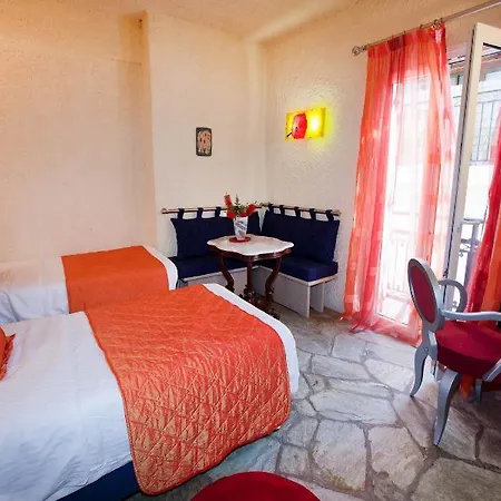 Apartmanhotel Thymis 3*