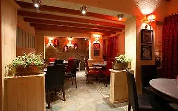Apartmanhotel Thymis 3*