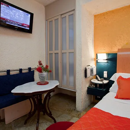 Thymis 3* Skiathos Town