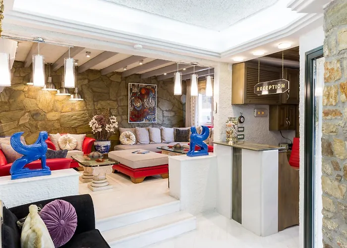 Thymis Aparthotel 3*